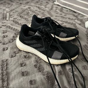 Adidas black 5.5 sneakers women